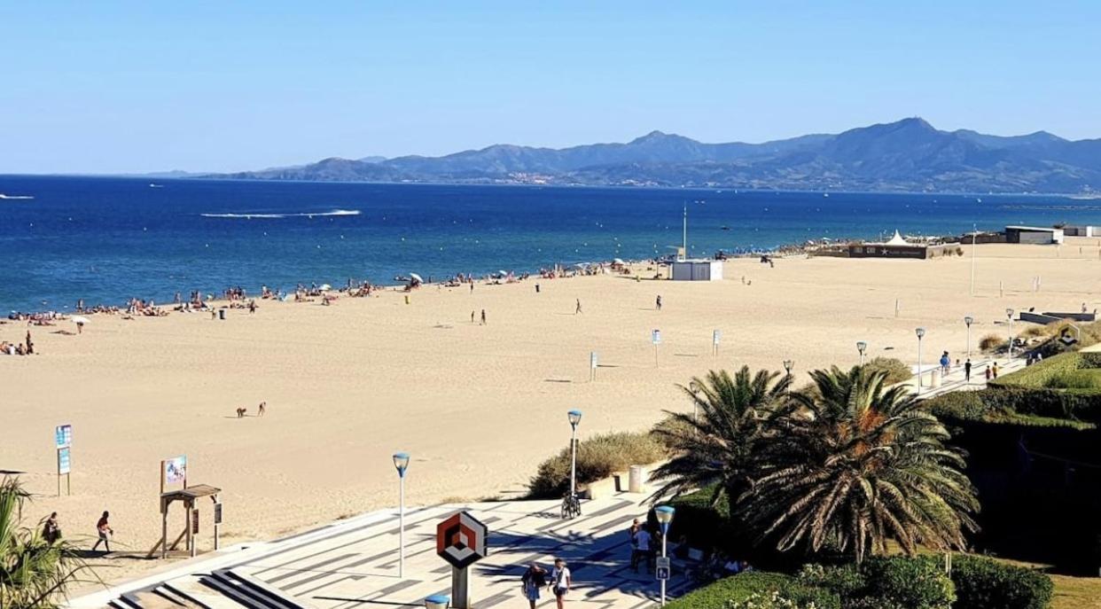 Les Pieds Dans L'Eau Apartment Canet-en-Roussillon Exterior photo